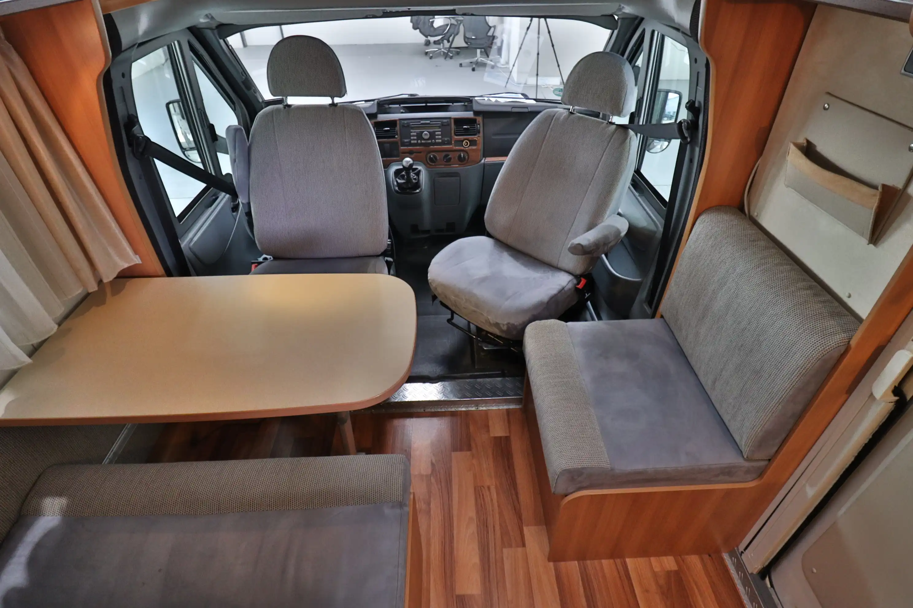 HYMER-ERIBA Van 562 Whiteline 